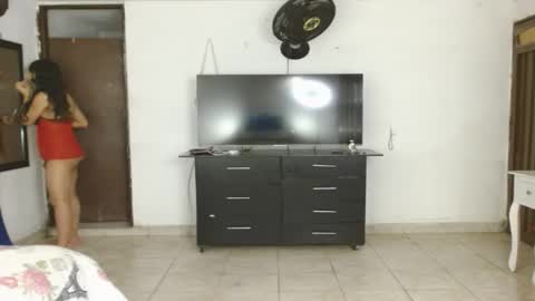 Snapshot of engiel_phoenix chatting on 01/21/25, 12:07 Engiel phoenix instagram engiel 13 online show from 01/21/25, 12:07