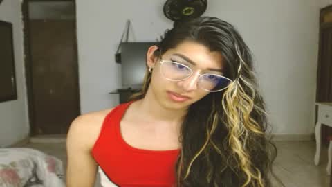 Snapshot of engiel_phoenix chatting on 01/22/25, 04:12 Engiel phoenix instagram engiel 13 online show from 01/22/25, 04:12