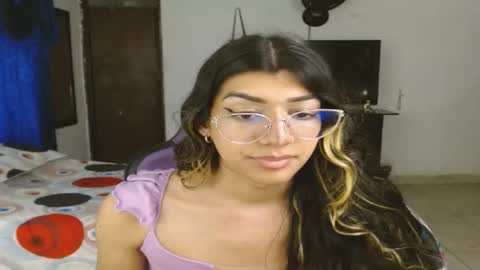 Snapshot of engiel_phoenix chatting on 02/19/25, 05:49 Engiel phoenix instagram engiel 13 online show from 02/19/25, 05:49