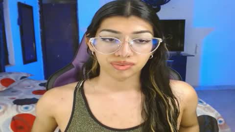 Snapshot of engiel_phoenix chatting on 03/11/25, 06:43 Engiel phoenix instagram engiel 13 online show from 03/11/25, 06:43