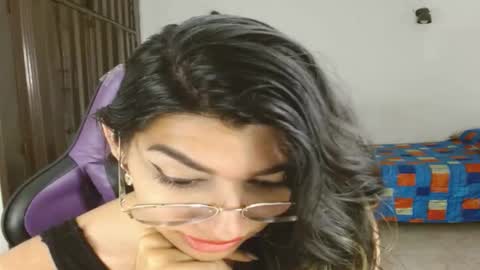 Snapshot of engiel_phoenix chatting on 10/11/25, 10:19 Engiel phoenix instagram engiel 13 online show from 10/11/25, 10:19