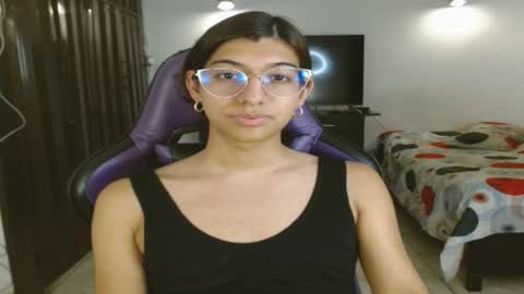 Snapshot of engiel_phoenix chatting on 05/20/26, 01:23 Engiel phoenix instagram engiel 13 online show from 05/20/26, 01:23