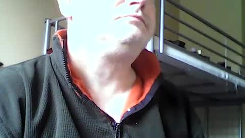Snapshot of englishguysurrey chatting on 06/15/26, 07:43 englishguysurrey online show from 06/15/26, 07:43