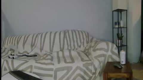 Snapshot of englishladxxx chatting on 12/21/24, 03:58 Englishladxxx online show from 12/21/24, 03:58