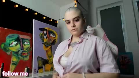 Snapshot of enigmastella chatting on 12/15/25, 11:03 enigmastella online show from 12/15/25, 11:03