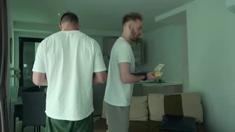 Johnny online show from 02/08/26, 01:53