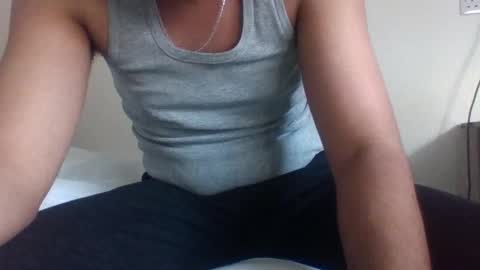 Snapshot of enjooythenut chatting on 10/19/25, 12:28 Batman online show from 10/19/25, 12:28