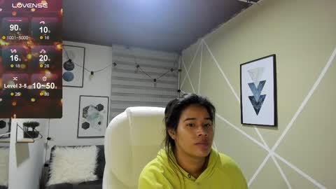 Snapshot of enma_clark chatting on 11/30/25, 03:32 Enma clark online show from 11/30/25, 03:32