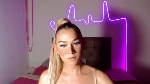 Snapshot of enma_gill chatting on 12/06/24, 01:07 Enma Rojas online show from 12/06/24, 01:07