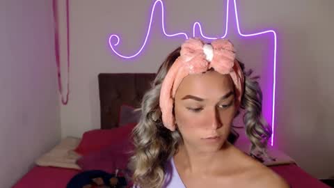 Snapshot of enma_gill chatting on 12/09/24, 02:17 Enma Rojas online show from 12/09/24, 02:17