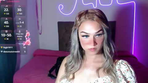 Snapshot of enma_gill chatting on 12/12/24, 03:27 Enma Rojas online show from 12/12/24, 03:27