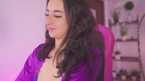 enola holmes1 online show from 11/26/25, 12:28