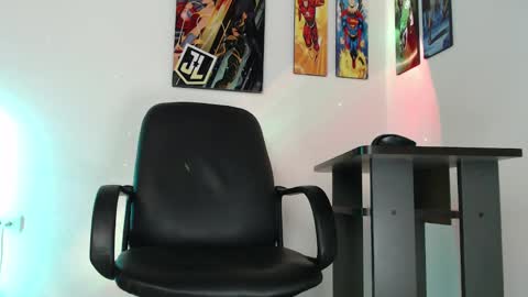 Snapshot of enriblack92 chatting on 12/29/24, 03:54 enriblack92 online show from 12/29/24, 03:54