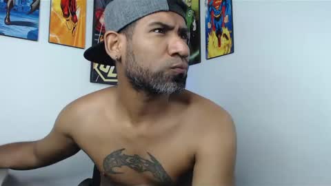 Snapshot of enriblack92 chatting on 01/17/25, 04:28 enriblack92 online show from 01/17/25, 04:28