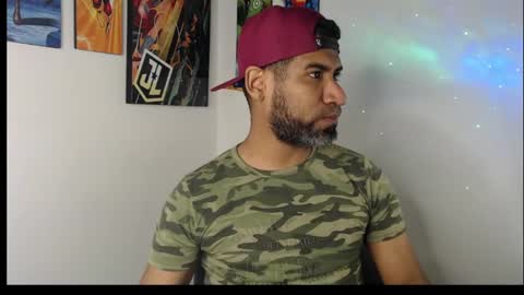 Snapshot of enriblack92 chatting on 02/16/25, 03:15 enriblack92 online show from 02/16/25, 03:15