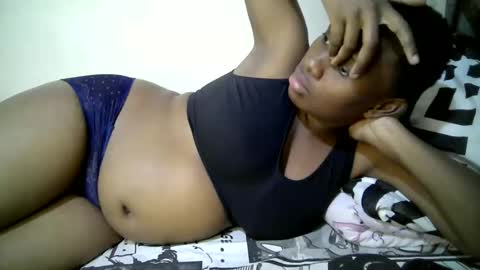 Ell online show from 04/07/26, 07:25