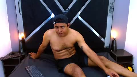 Snapshot of enzo_ferrer chatting on 05/26/26, 02:13 Enzo online show from 05/26/26, 02:13