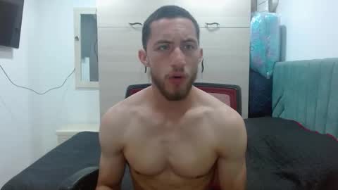 enzo_savage online show from 11/24/25, 05:45
