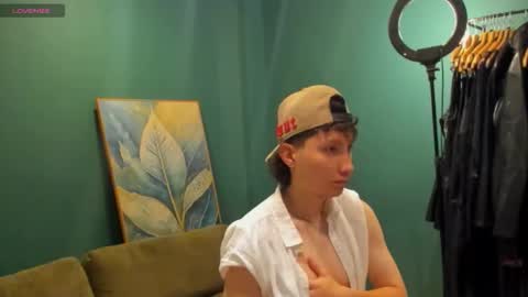 enzo_steel online show from 10/19/25, 06:41