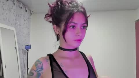 Snapshot of ephemeral_hot chatting on 07/30/26, 03:27 Leyla online show from 07/30/26, 03:27