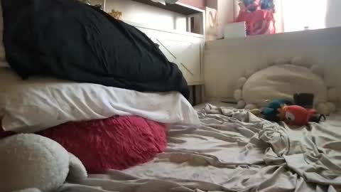 Snapshot of epicnutsz chatting on 11/18/25, 07:40 epicstrokesz online show from 11/18/25, 07:40