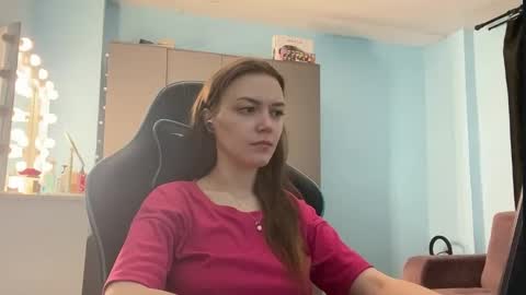 Lily online show from 03/18/26, 02:04