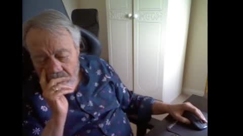 erasmus_d online show from 06/05/26, 06:02