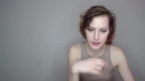 Erdbeeren mit Sahne online show from 01/21/25, 06:22