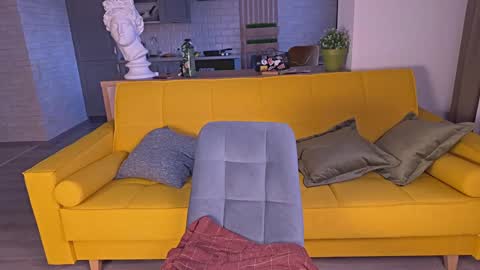 Snapshot of erectioneeering chatting on 01/05/25, 12:10 Alissa online show from 01/05/25, 12:10