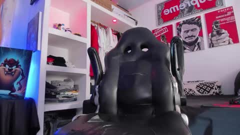 Tht BOSS Eren online show from 11/16/25, 10:48