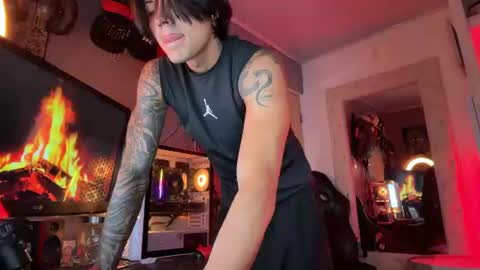 Tht BOSS Eren online show from 07/08/26, 08:13