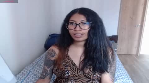 Snapshot of eren_mikasa chatting on 02/24/25, 05:42 sofia online show from 02/24/25, 05:42