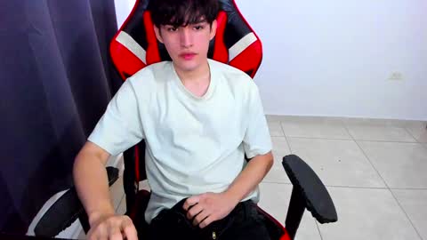 eren_tatakae online show from 01/22/25, 04:23