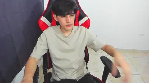 eren_tatakae online show from 02/03/25, 09:18