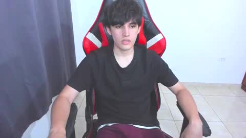 eren_tatakae online show from 09/08/25, 11:48