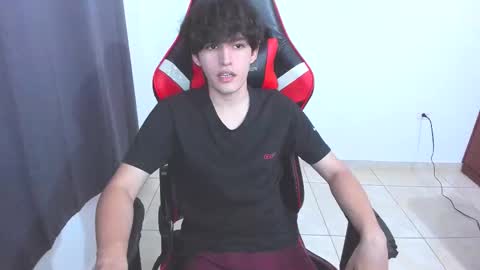 eren_tatakae online show from 10/11/25, 02:44