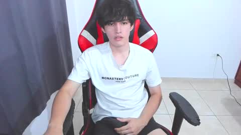 eren_tatakae online show from 10/18/25, 08:20