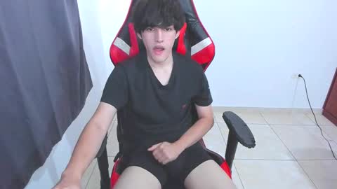 eren_tatakae online show from 10/25/25, 07:19