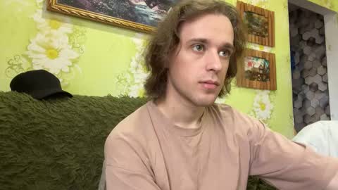 Snapshot of eric_blond chatting on 10/02/25, 10:00 Eric online show from 10/02/25, 10:00