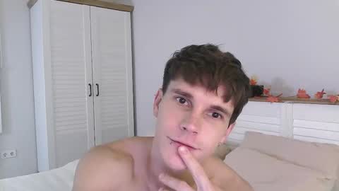 Eric Crush online show from 11/07/25, 03:50