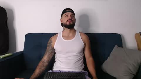 Eric Evans online show from 11/04/25, 03:27