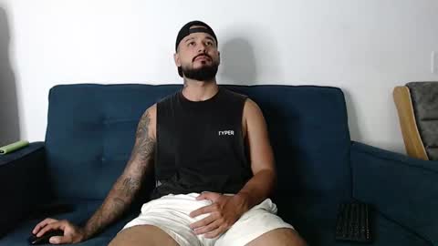 Eric Evans online show from 11/06/25, 04:24