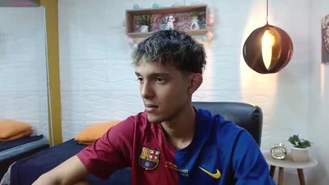 eric_oslo online show from 01/08/26, 06:43