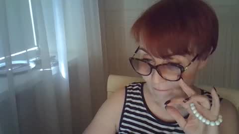 erica_lynn online show from 05/01/26, 12:43