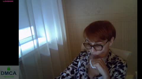 erica_lynn online show from 05/15/26, 01:07