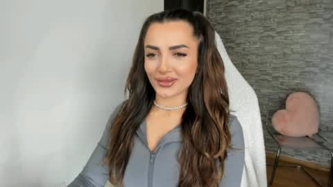 Riaaa online show from 04/07/26, 05:02