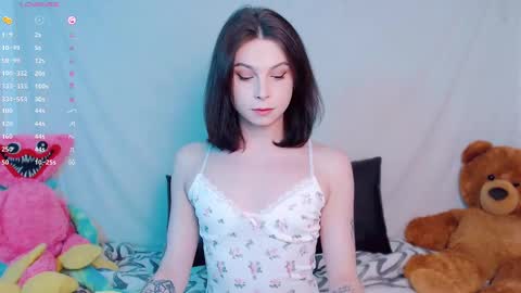 Erica online show from 02/19/25, 12:55