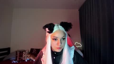 Snapshot of ericahoffman2 chatting on 12/26/24, 02:16 Erica online show from 12/26/24, 02:16