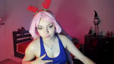 Snapshot of ericahoffman2 chatting on 01/11/25, 05:18 Erica online show from 01/11/25, 05:18