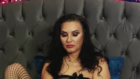 Erica online show from 12/27/24, 03:26